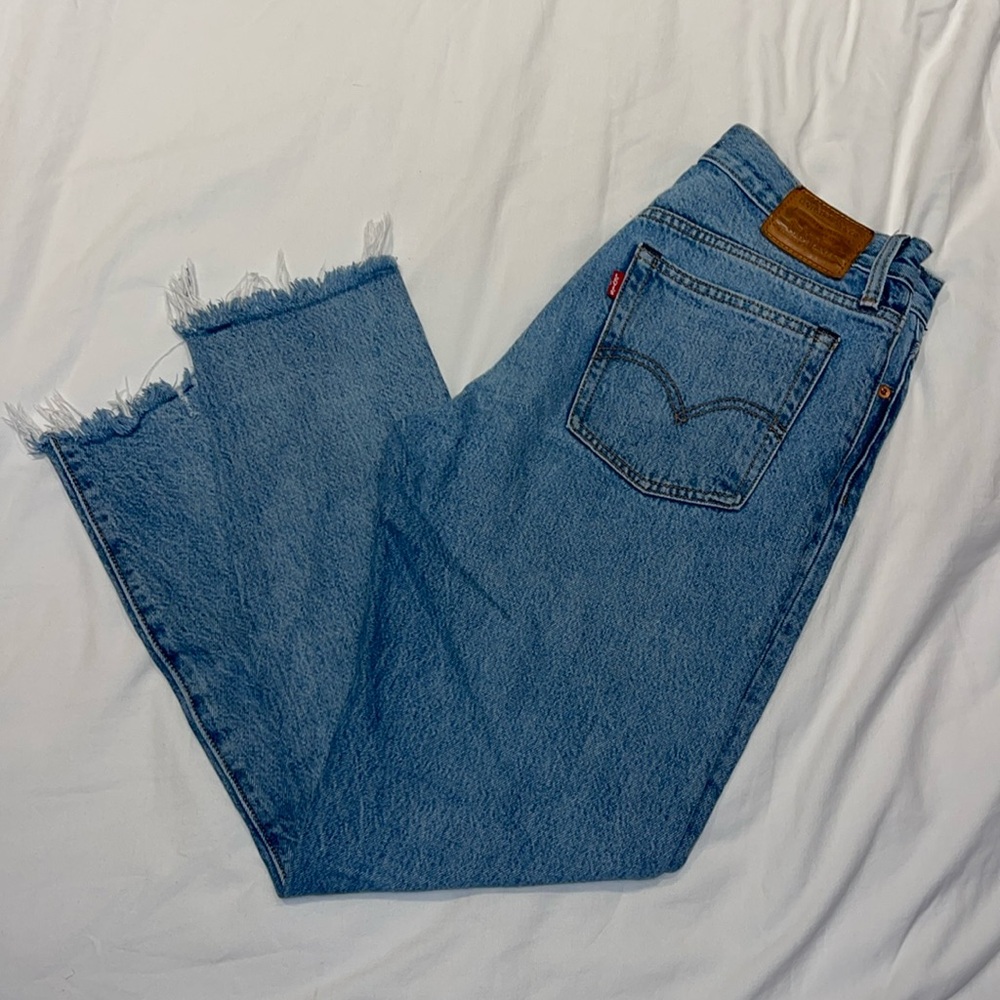 Levi’s Wedgie Straight Leg Raw Hem Women’s Jeans